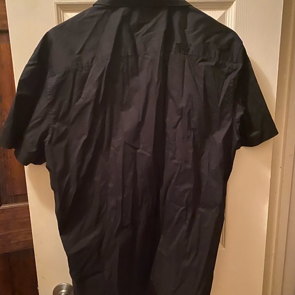 Calvin Klein slim fit button down shirt - Picture 2 of 3